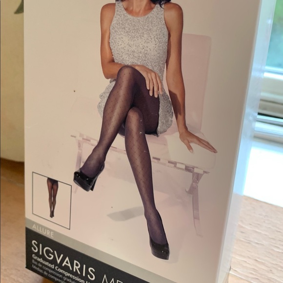 Graduated Compression Hosiery - Picture 5 of 8